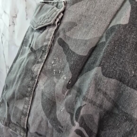 Wrangler Pants Mens 40 X 30 Camo Black Gray Cargo Straight Leg Regular Taper - Picture 11 of 13